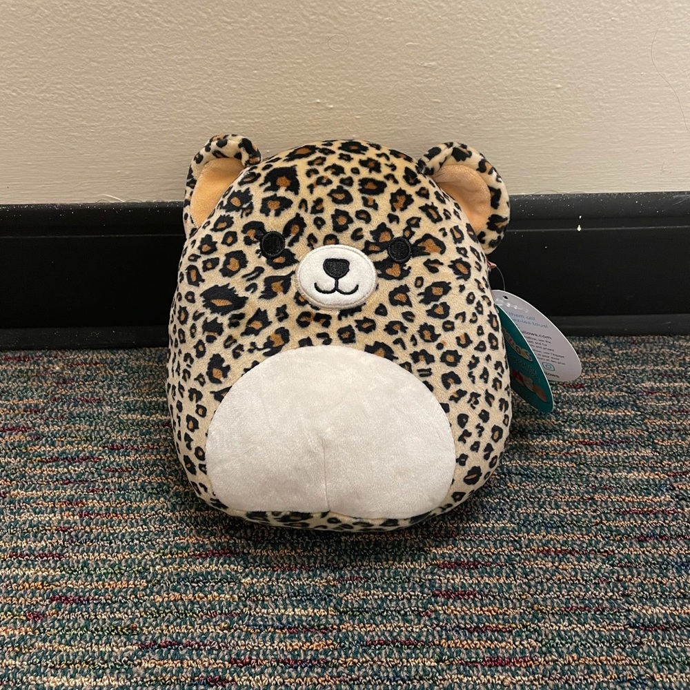 7” Kylie the cheetah squishmallow